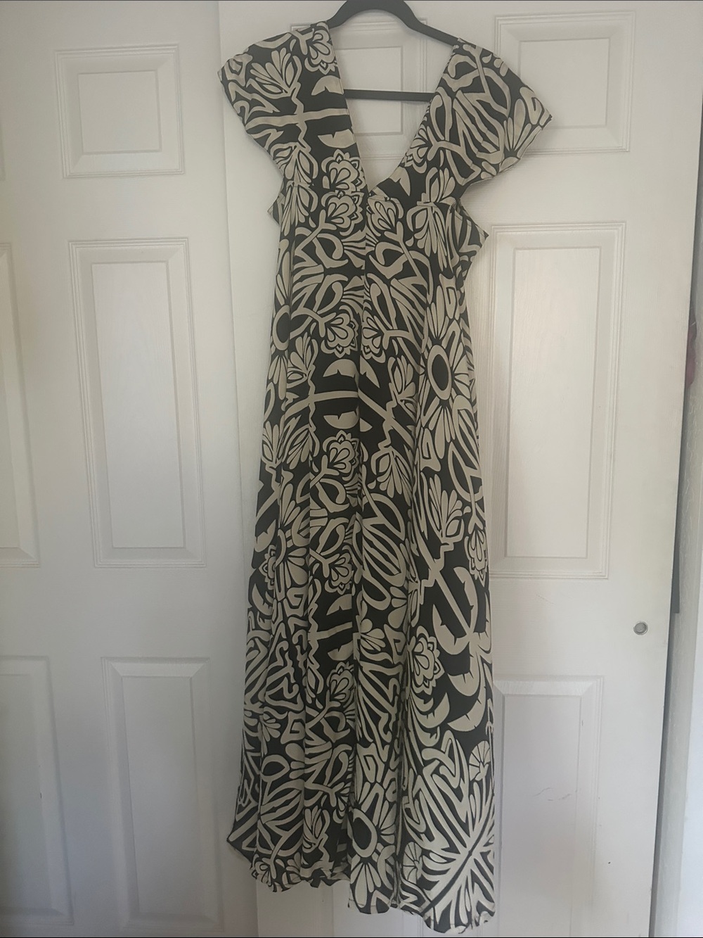 Black and Cream Floral Print Dress